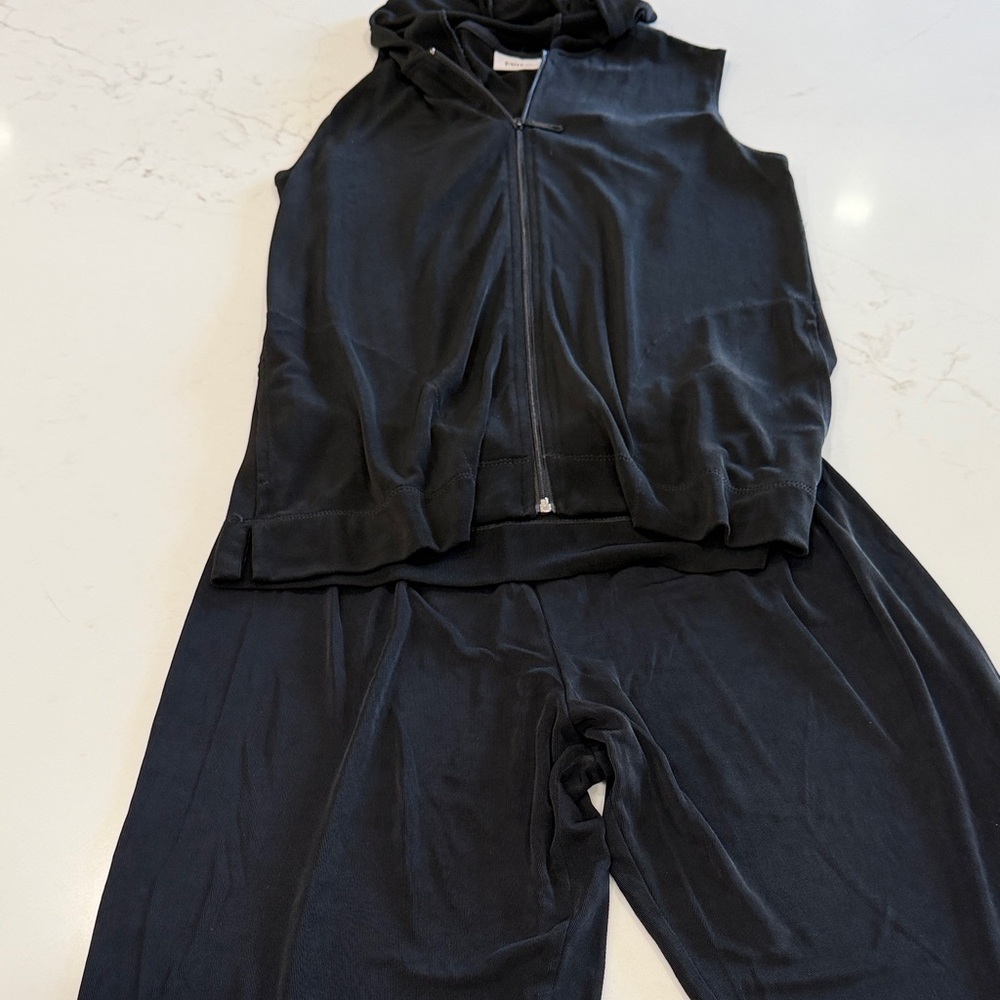 Chico’s travelers 2 piece matching set